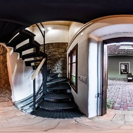 Pod Kalvariou Apartment *